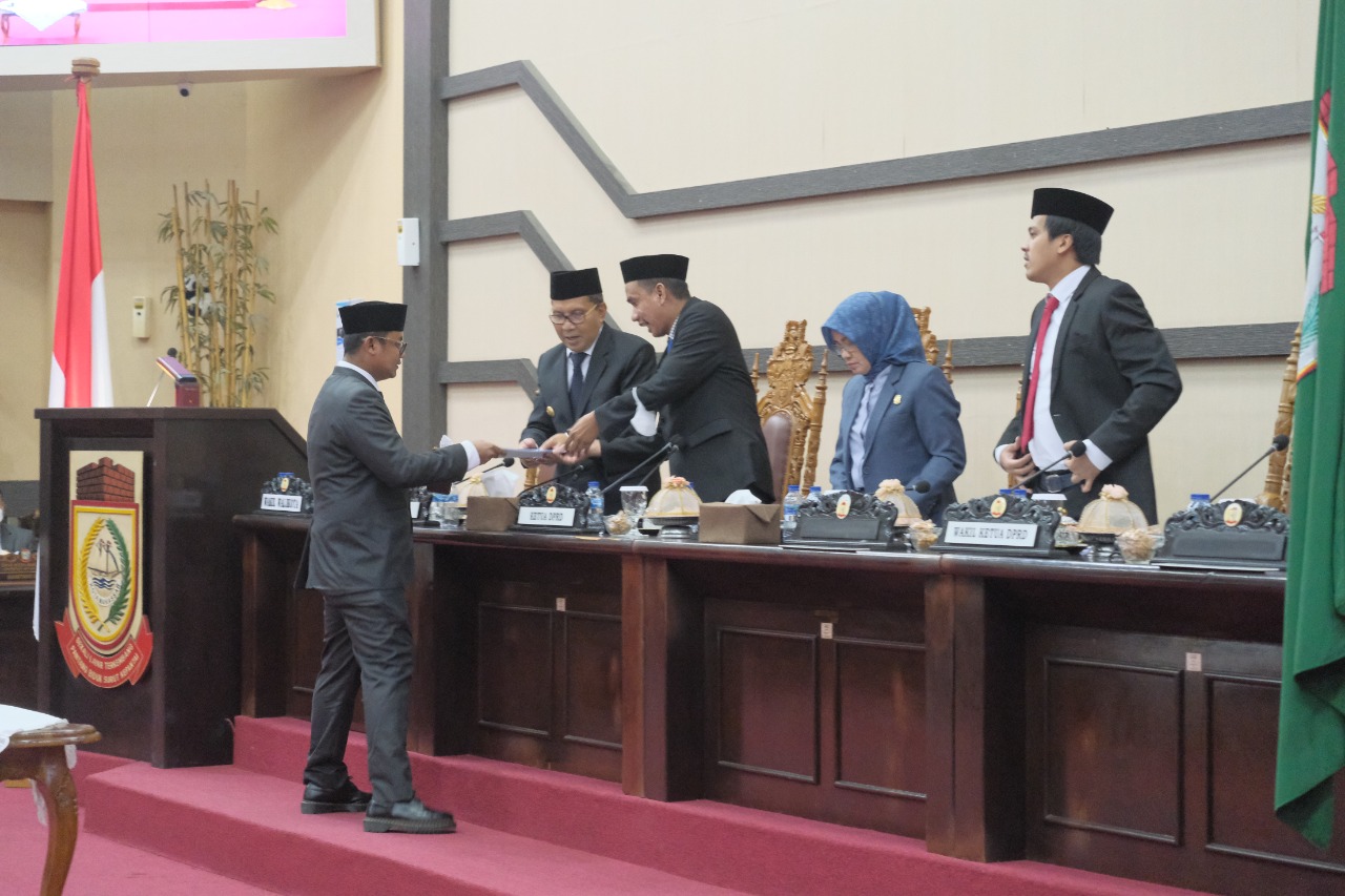 Pansus LKPj Wali Kota Makassar Sebut Telah Tergambar Keberhasilan Penyelenggaraan Pemerintahan dan Pembangunan